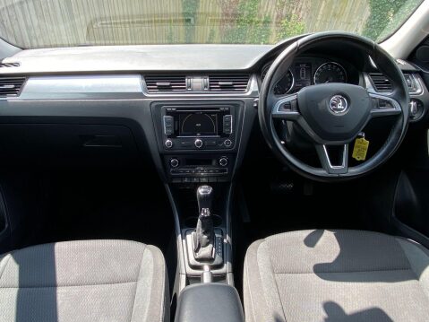Skoda Rapid Spaceback 1.6 TDI SE Tech DSG Euro 5 5dr 13