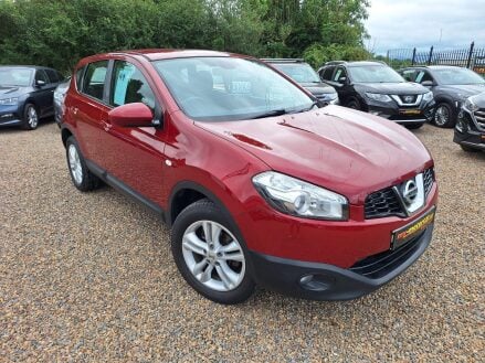 Nissan Qashqai 2.0 Acenta 2WD Euro 5 5dr