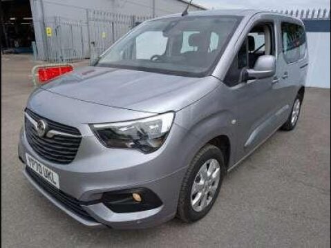 Vauxhall Combo Life 1.2 Turbo Energy Euro 6 (s/s) 5dr 3