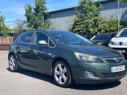 Vauxhall Astra 1.6 16v SRi Auto Euro 5 5dr