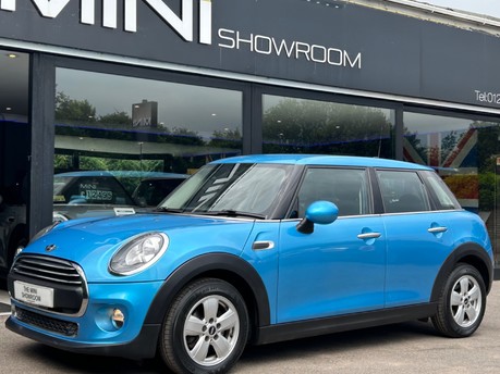 Mini Hatch One 1.2 Pepper 5 door - AUTO CLIMATE A/C - B/TOOTH + EXTERIOR CHROME
