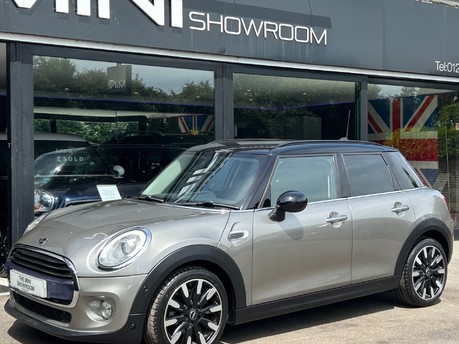 Mini Hatch Cooper 1.5 Automatic Chili 5 door - DEPOSIT TAKEN 