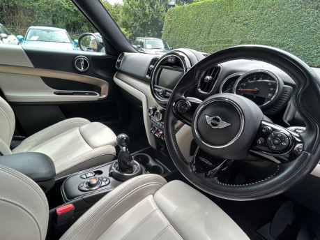 Mini Countryman Cooper D 2.0 Chili / Media + LOUNGE LEATHER + HIGH SPEC 3