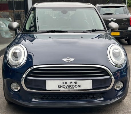 Mini Hatch Cooper 1.5 Seven Edition Chili / Media 5 door - SAT NAV + LOUNGE LEATHER 7