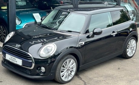 Mini Hatch Cooper 1.5 Chili / Media 3 door - SAT NAV + PARKING ASSISTANT 5