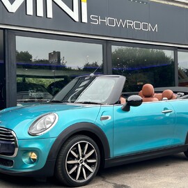 Mini Convertible Cooper 1.5 Pepper + CHESTER LEATHER + HEATED SEATS + VISUAL BOOST AUDIO