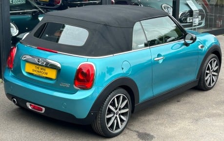 Mini Convertible Cooper 1.5 Pepper + CHESTER LEATHER + HEATED SEATS + VISUAL BOOST AUDIO 12