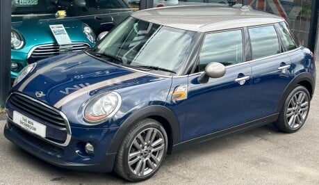 Mini Hatch Cooper 1.5 Seven Edition 5 door - DAB VISUAL BOOST - MINI CONNECTED 9