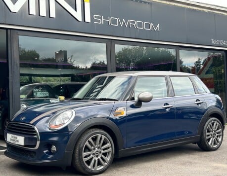 Mini Hatch Cooper 1.5 Seven Edition 5 door - DAB VISUAL BOOST - MINI CONNECTED