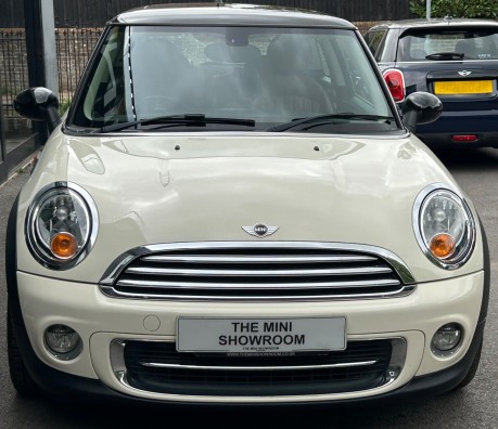 Mini Hatch Cooper 1.6 Automatic Chili - DEPOSIT TAKEN 6