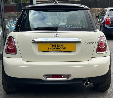 Mini Hatch Cooper 1.6 Automatic Chili - DEPOSIT TAKEN 7