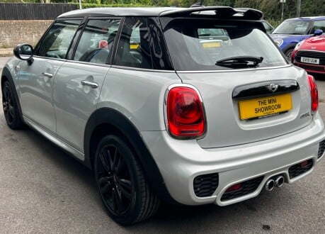 Mini Hatch Cooper S 2.0 Chili / Media XL / JCW Sport 5 door - DEPOSIT TAKEN 15