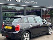 Mini Hatch One 1.2 Pepper 5 door + VISUAL BOOST TUNER + HEATED SPORTS SEATS 2