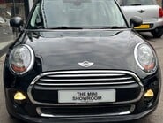 Mini Hatch One D 1.5 Pepper 3 door + VISUAL BOOST TUNER + MINI CONNECTED 6