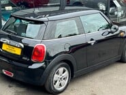 Mini Hatch One D 1.5 Pepper 3 door + VISUAL BOOST TUNER + MINI CONNECTED 10