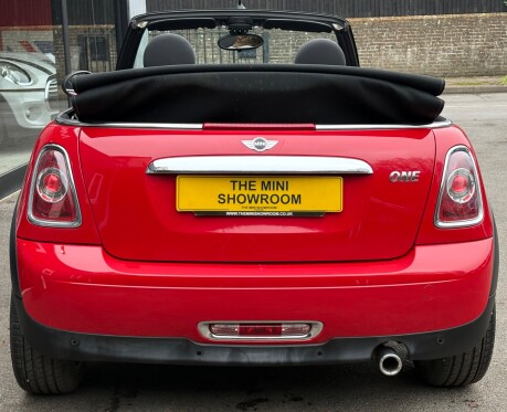 Mini Convertible One 1.6 Pepper + HEATED SEATS + 17" ALLOYS 7