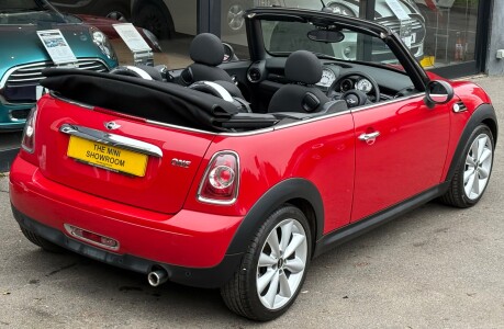 Mini Convertible One 1.6 Pepper + HEATED SEATS + 17" ALLOYS 12