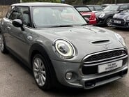 Mini Hatch Cooper S 2.0 Classic Comfort / Navigation packs - SAT NAV - CAR PLAY 15