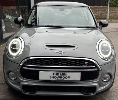 Mini Hatch Cooper S 2.0 Classic Comfort / Navigation packs - SAT NAV - CAR PLAY 6