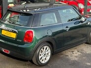 Mini Hatch Cooper 1.5 Chili / Media XL 3 door + PRO SAT NAV + MINI CONNECTED 10