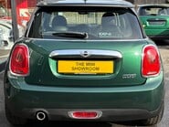 Mini Hatch Cooper 1.5 Chili / Media XL 3 door + PRO SAT NAV + MINI CONNECTED 7