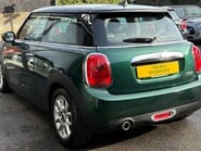 Mini Hatch Cooper 1.5 Chili / Media XL 3 door + PRO SAT NAV + MINI CONNECTED 15