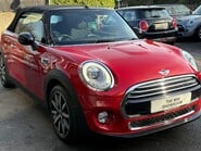 Mini Convertible Cooper 1.5 Chili / Media + SAT NAV + VISIBILITY PACK 16