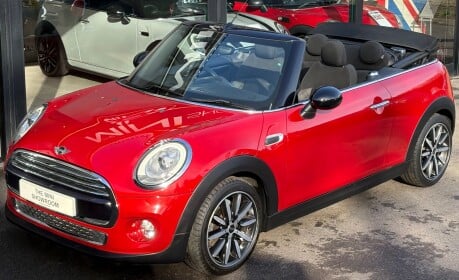 Mini Convertible Cooper 1.5 Chili / Media + SAT NAV + VISIBILITY PACK 11