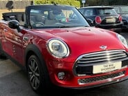 Mini Convertible Cooper 1.5 Chili / Media + SAT NAV + VISIBILITY PACK 15