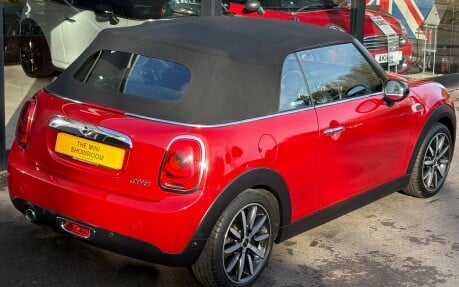 Mini Convertible Cooper 1.5 Chili / Media + SAT NAV + VISIBILITY PACK 13