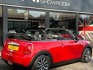 Mini Convertible Cooper 1.5 Chili / Media + SAT NAV + VISIBILITY PACK 2