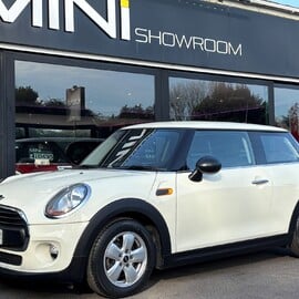 Mini Hatch One 1.2 Pepper 3 door + VISUAL BOOST + HEATED SEATS + PDC