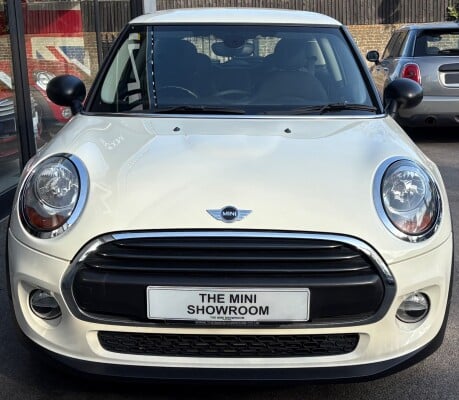 Mini Hatch One 1.2 Pepper 3 door + VISUAL BOOST + HEATED SEATS + PDC 6