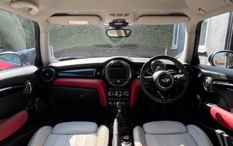 Mini Hatch Cooper 1.5 Automatic Pepper 3 door + LOUNGE LEATHER + PARK ASSISTANT 11