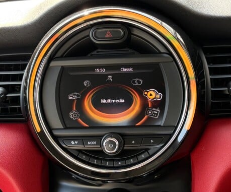 Mini Hatch Cooper 1.5 Automatic Pepper 3 door + LOUNGE LEATHER + PARK ASSISTANT 13