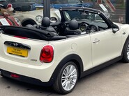 Mini Convertible Cooper 1.5 Chili + HEATED SEATS + 17" UPGRADE ALLOYS + VISUAL BOOST 8