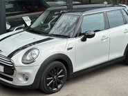 Mini Hatch Cooper 1.5 Chili 5 door + VISUAL BOOST TUNER + CONNECTED 9