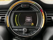 Mini Hatch Cooper 1.5 Chili 5 door + VISUAL BOOST TUNER + CONNECTED 12