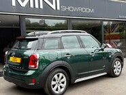 Mini Countryman Cooper ALL4 1.5 Chili / Media 5 door - SAT NAV - HEATED SEATS 2
