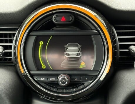 Mini Hatch Cooper 1.5 JCW Sport 3 door - DAB VISUAL BOOST TUNER - REAR PDC 13