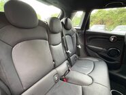 Mini Hatch Cooper 1.5 JCW Sport Comfort / Navigation 5 door - FULL LEATHER - SAT NAV 5