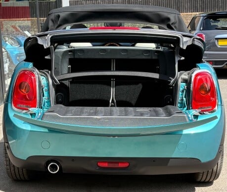 Mini Convertible Cooper 1.5 Automatic Pepper / Media XL - DEPOSIT TAKEN 9