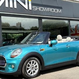 Mini Convertible Cooper 1.5 Automatic Pepper / Media XL - DEPOSIT TAKEN