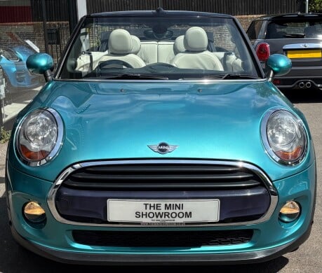 Mini Convertible Cooper 1.5 Automatic Pepper / Media XL - DEPOSIT TAKEN 6