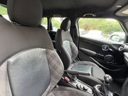 Mini Hatch Cooper 1.5 Sport 5 door - JCW PACKS + VISUAL BOOST TUNER + HALF LEATHER 4