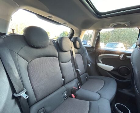 Mini Hatch Cooper 1.5 Pepper 5 door - DEPOSIT TAKEN 5
