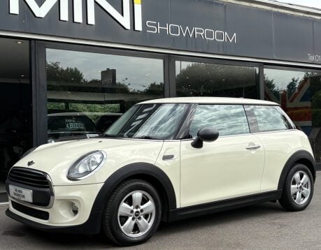 Mini Hatch One 1.2 Pepper 3 door + DAB VISUAL BOOST + MINI CONNECTED