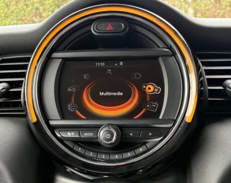 Mini Hatch One 1.2 Pepper 3 door + DAB VISUAL BOOST + MINI CONNECTED 13