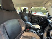 Mini Hatch Cooper S 2.0 Seven Edition Chili / Media XL 5 door - PROFESSIONAL SAT NAV 4