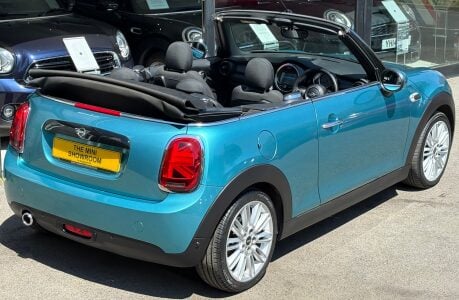 Mini Convertible Cooper 1.5 Steptronic Automatic Chili / Media - SAT NAV + HEATED SEATS 12